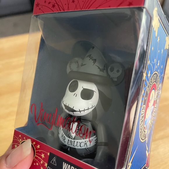 Brand New Vinylmation Limited Edition 2013 “I’m Mr. Unlucky” Collectible. - Picture 2 of 10